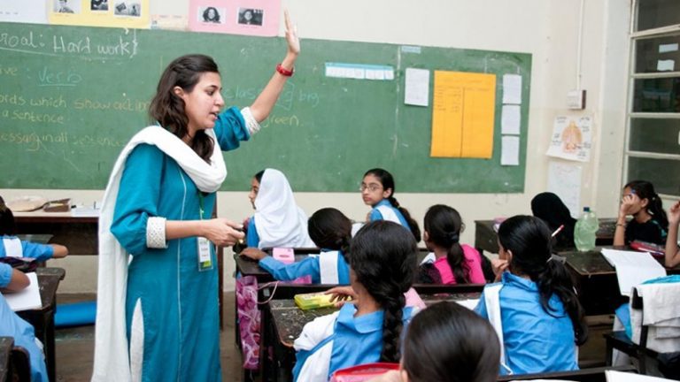 Sindh govt approves hiring hundreds of teachers.