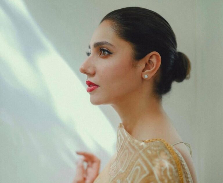 Mahira Khan Win Best Actress for &#8216;Prince Charming&#8217; at Indian Film Festival