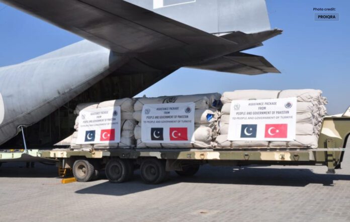 Another Pakistani Airplane Goes for Turkey to Relief Supplies
