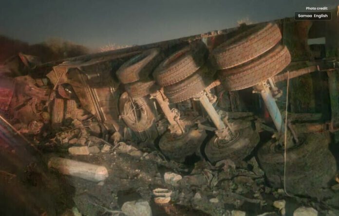 Oil Tanker Crash With Passenger Bus Near Kohat Tunnel