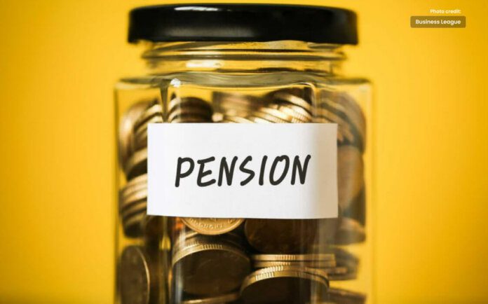 Indian CM Announces Pension for Bachelors