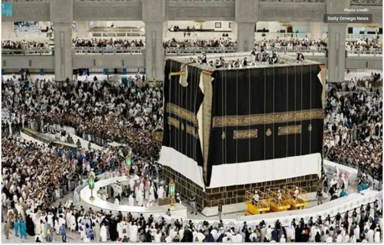 On the 1st of Muharram, the cover of the Kaaba is changing