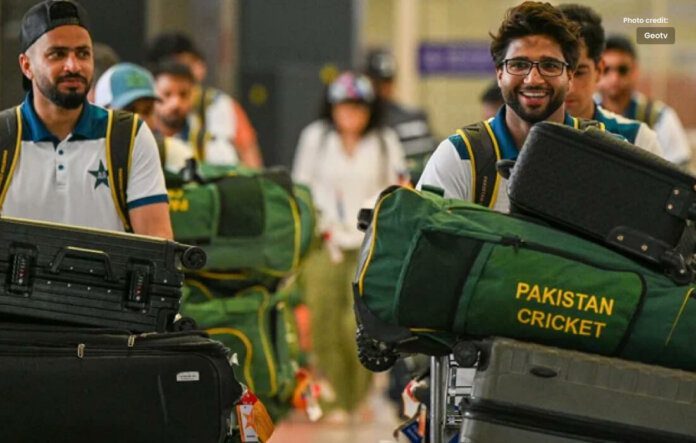 Pakistan Cricket Team Arrives in Sri Lanka for Test Series