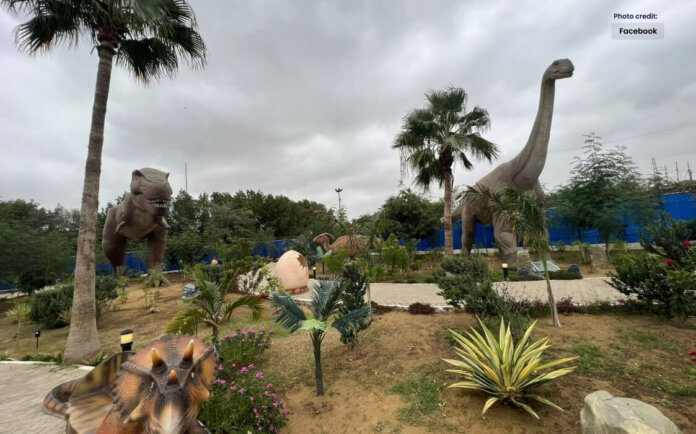 First Dinosaur Theme Park in Karachi Opened for Public