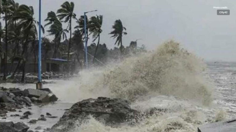 Hurricane Harold hits the US State of Texas
