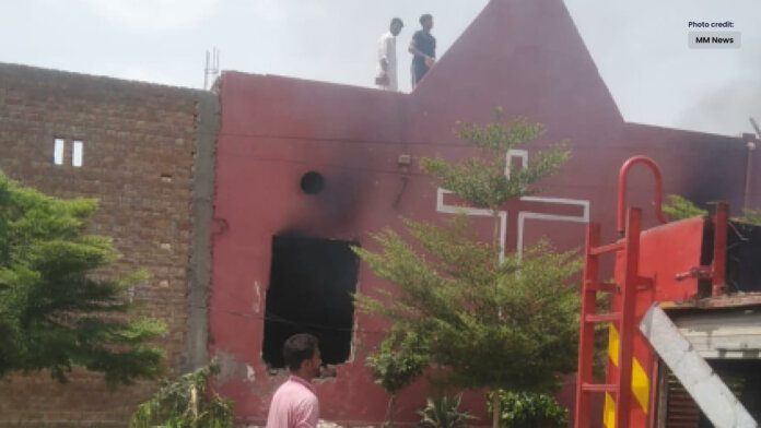In Faisalabad, Mob Burns Down Houses & Ransacks Church