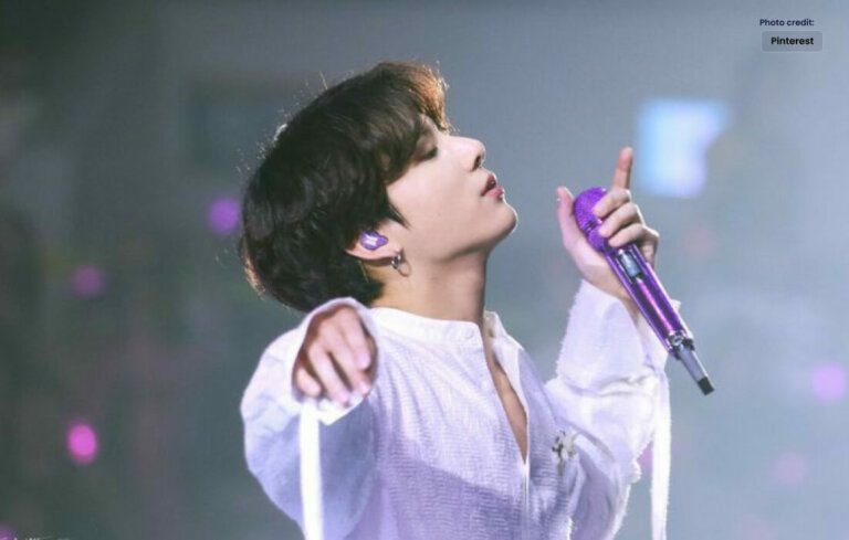BTS Jungkook Wins VMAs Twice in a Row