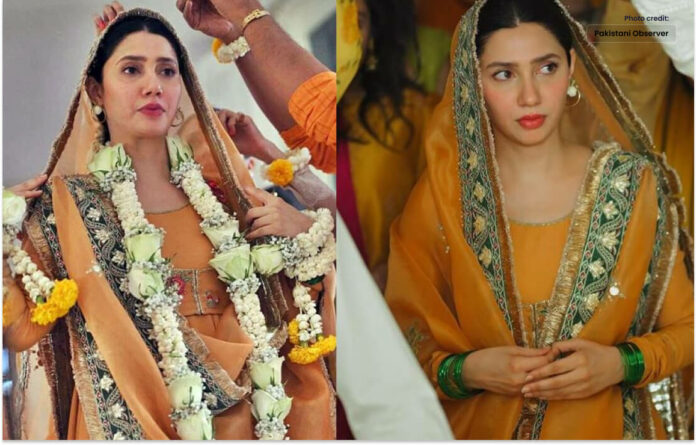 Mahira Khan also shared pictures of her mayun