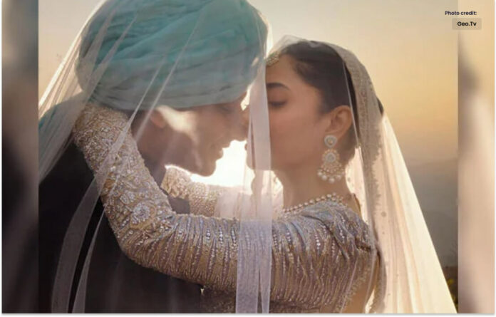 Mahira Khan shared her wedding photo and video