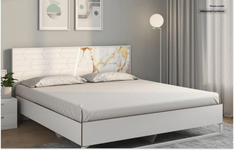 Canadian woman wants to rent out half of her bed