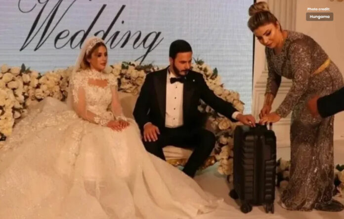 Bag Full of Gold and Lira, Wedding of a Turkish Couple Caused a Storm