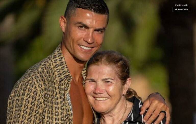 Cristiano Ronaldo Gifted expensive Car to His Mother on Her Birthday