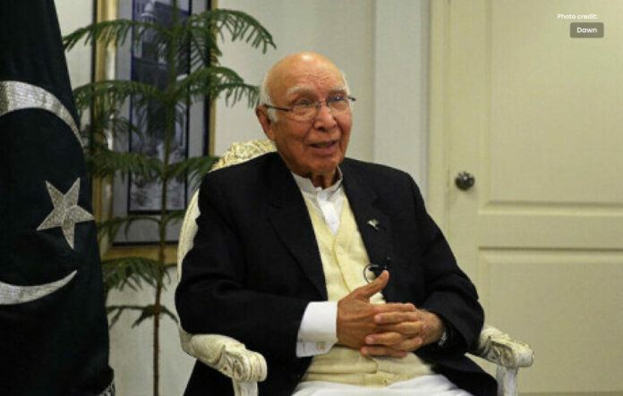 Pakistan's Former Finance Minister Sartaj Aziz Passed Away at Age 95