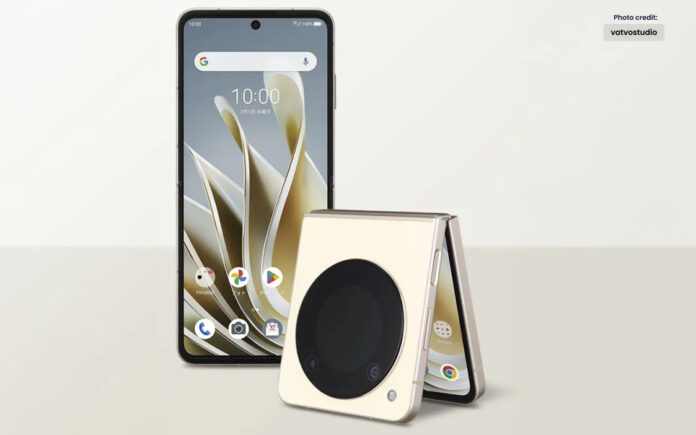 ZTE the Introduced the Mid-Range Foldable Phone Libero Flip