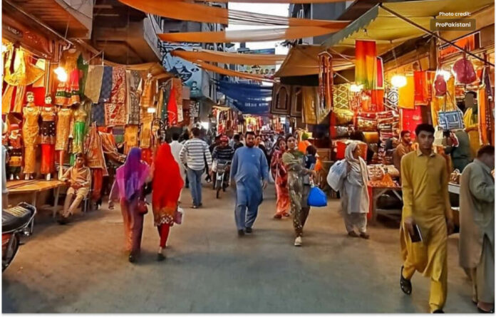 Markets will remain open till 12 midnight during Ramadan